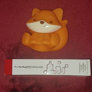 🆕️ MAC Lipglass Air Non-Sticky Gloss - Talented